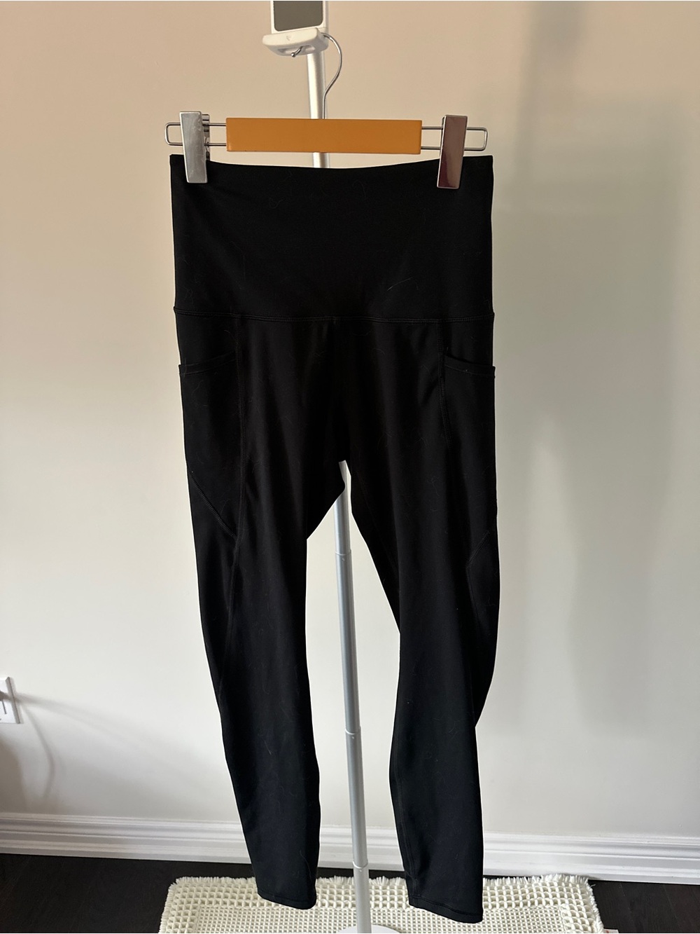 Hyba High-Waist Black Leggings